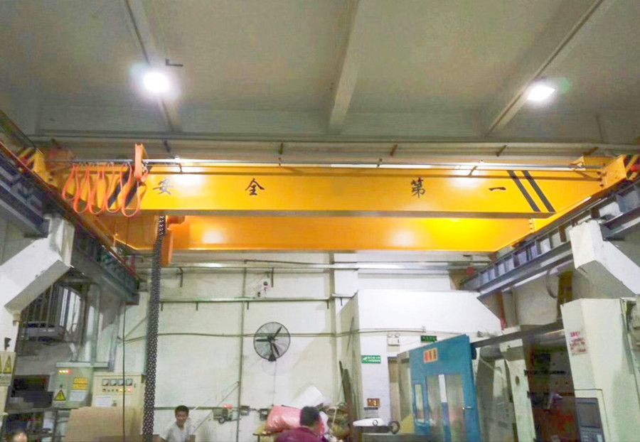 海南三亞起重機(jī)械、LH型電動葫蘆雙梁橋式起重機(jī)