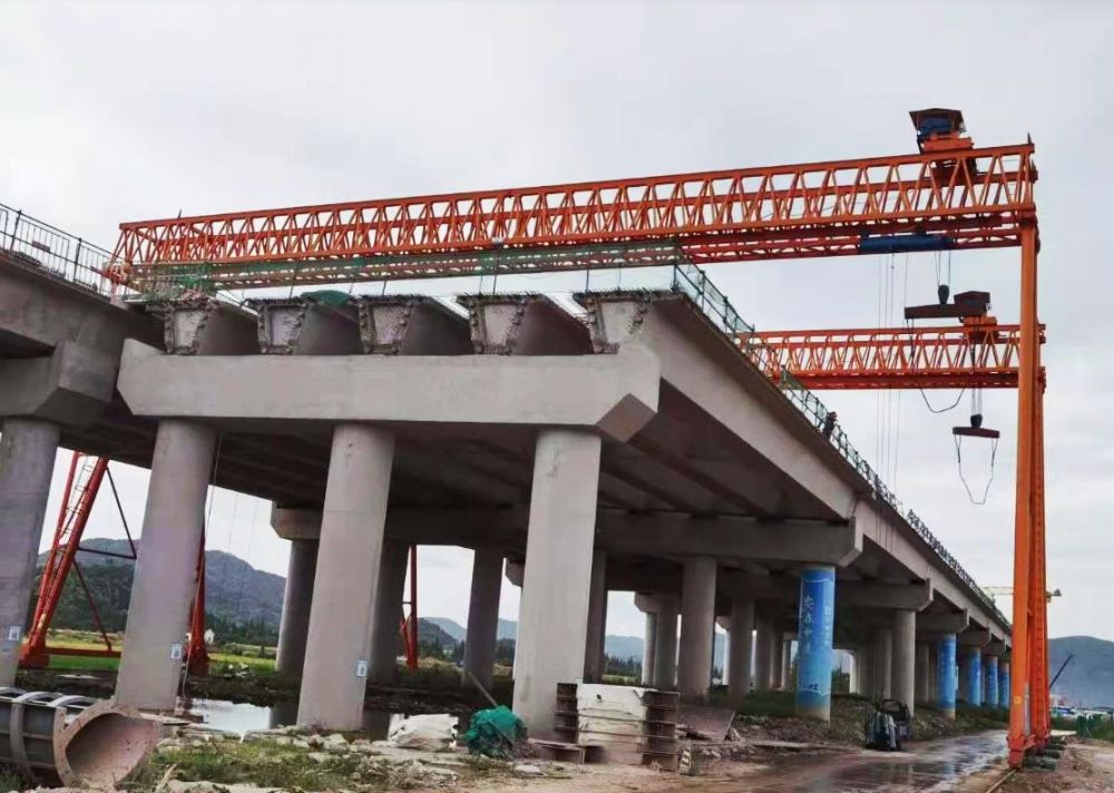 路橋門機(jī)、提梁機(jī)、架橋門式起重機(jī)廠家產(chǎn)地、品牌價格